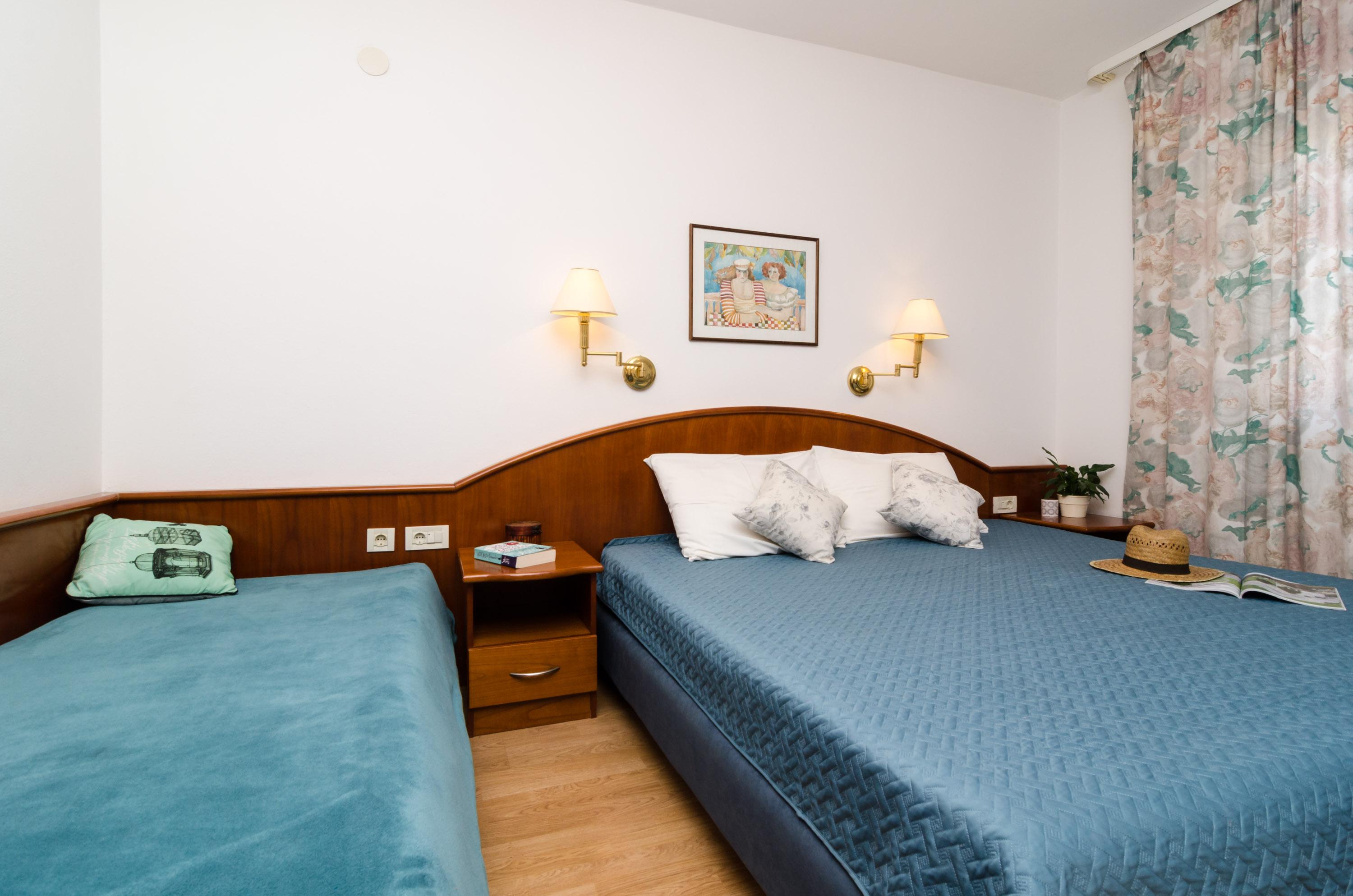 Appartement Pansion Arte Zvrko à Zvekovica Extérieur photo