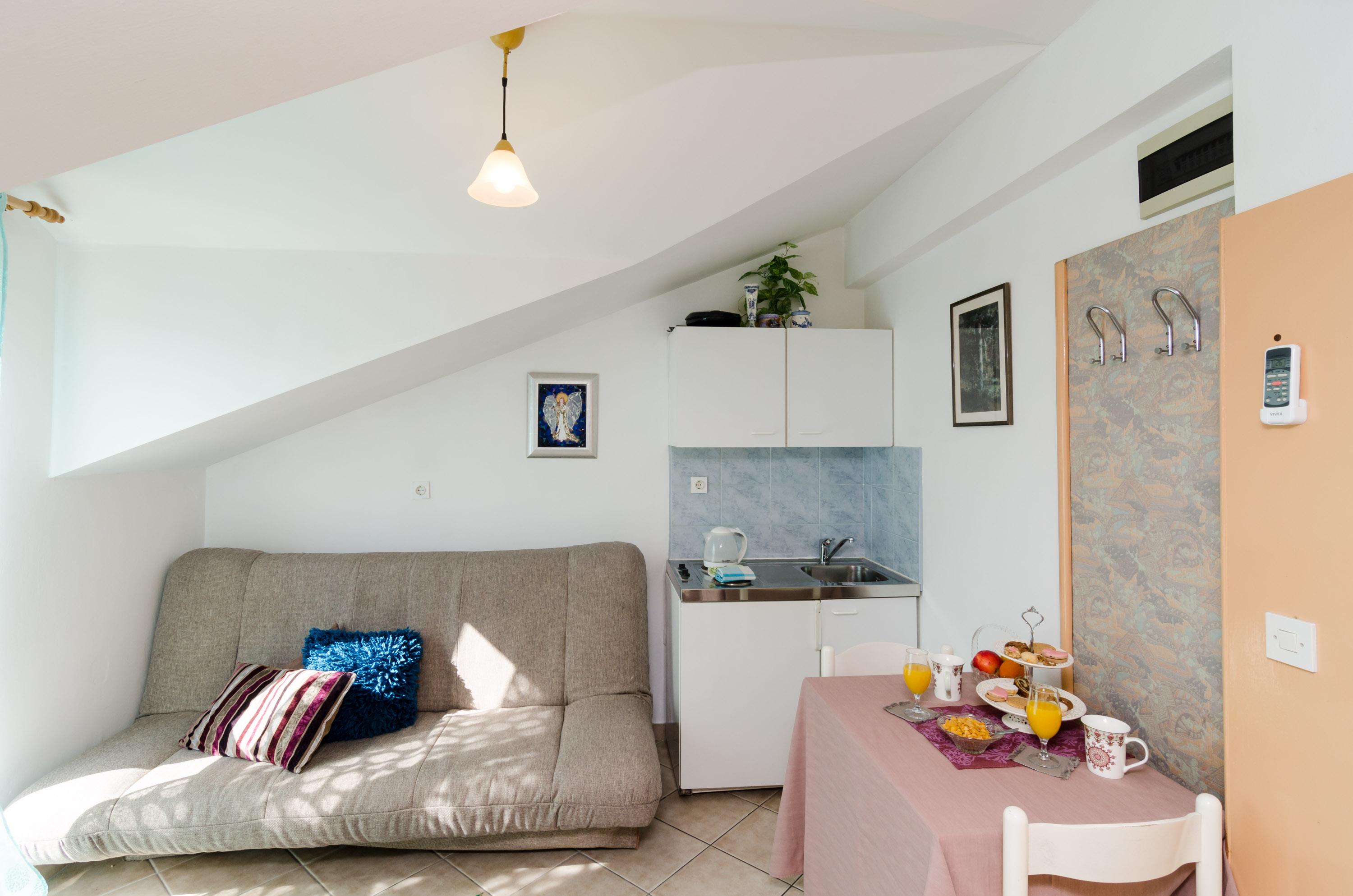 Appartement Pansion Arte Zvrko à Zvekovica Extérieur photo