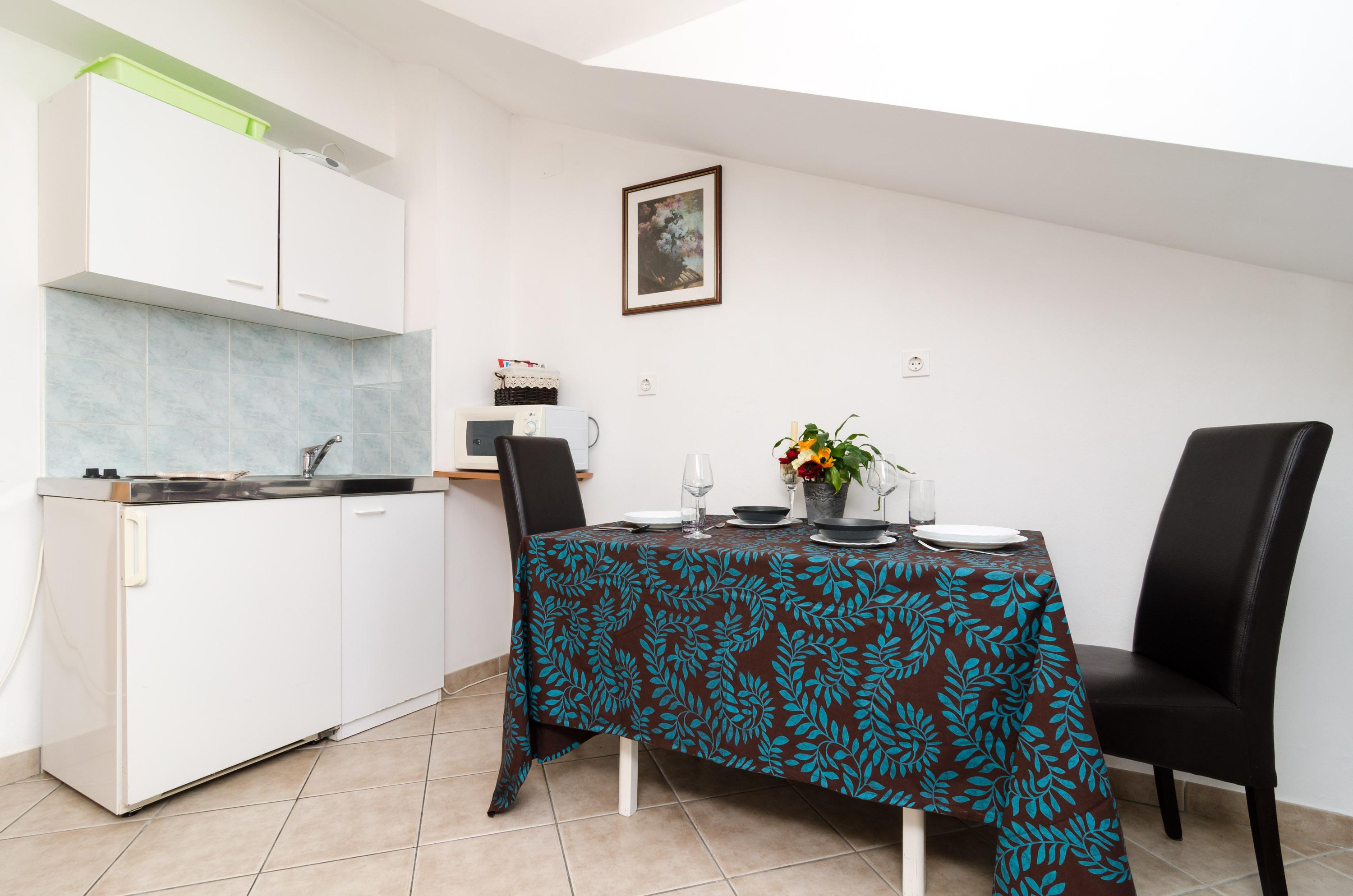 Appartement Pansion Arte Zvrko à Zvekovica Extérieur photo